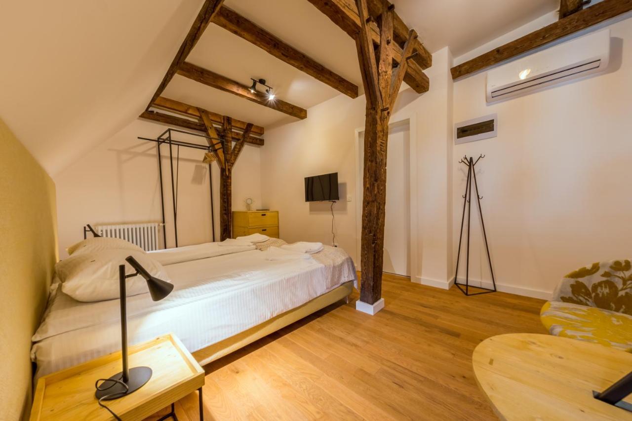 Rossmarkt Haus براشوف المظهر الخارجي الصورة