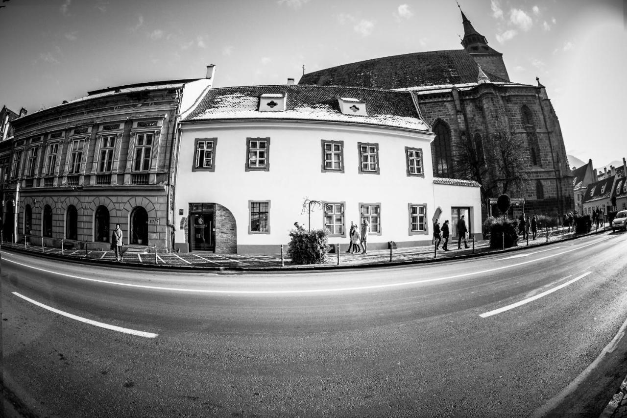 Rossmarkt Haus براشوف المظهر الخارجي الصورة